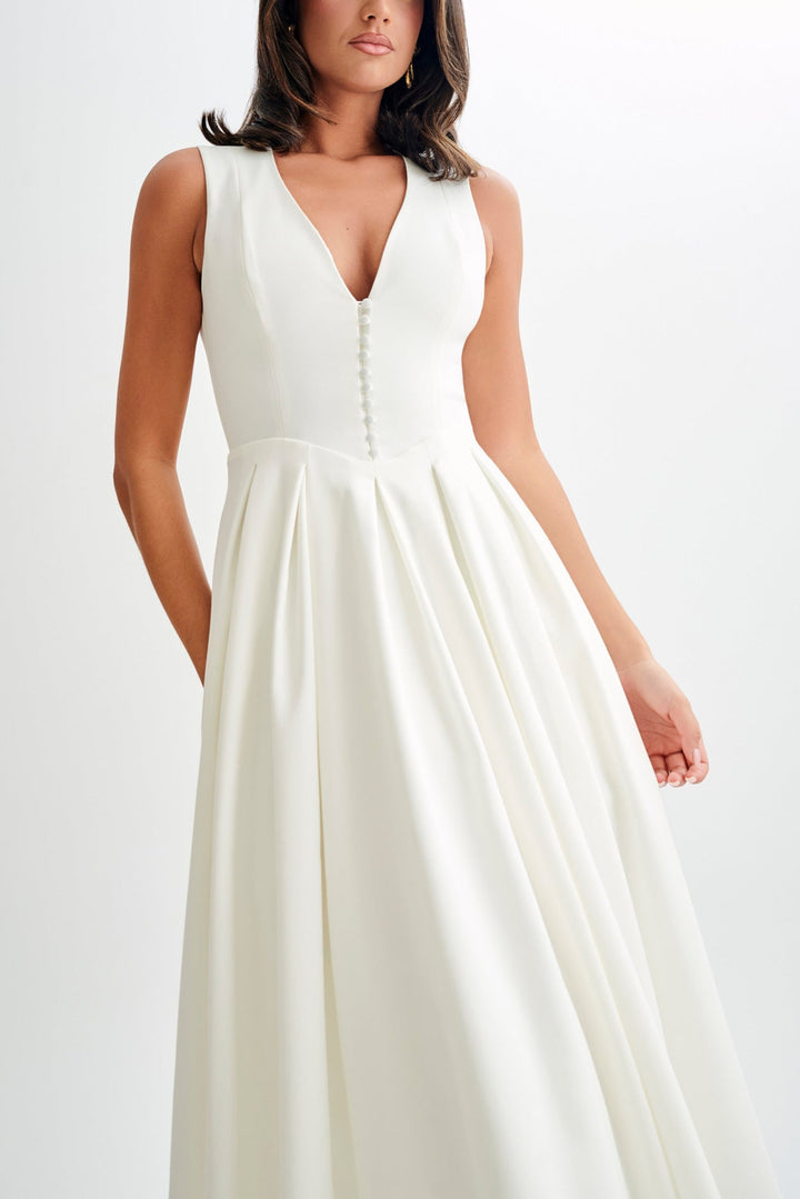 Nonna Sleeveless Midi Dress in Wine