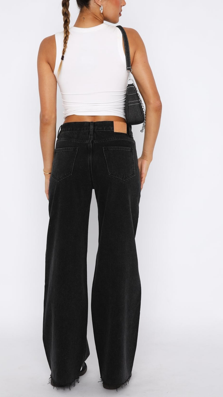 Noémie Mid Rise Wide Leg Jeans in Mid Blue
