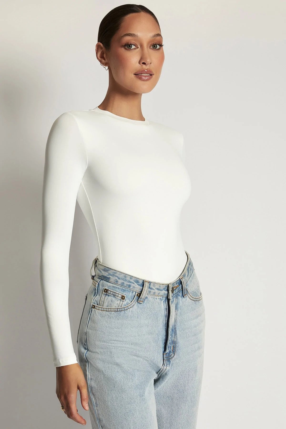 Long Sleeve Crew Neck Button Down Bodysuit - White – URBAN SOUL