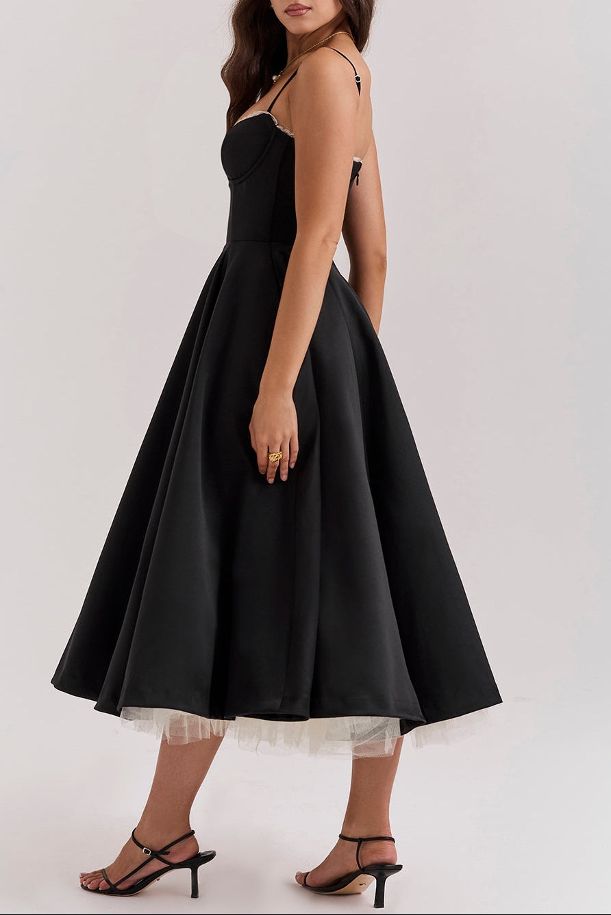 Molly Midi Dress in maroon