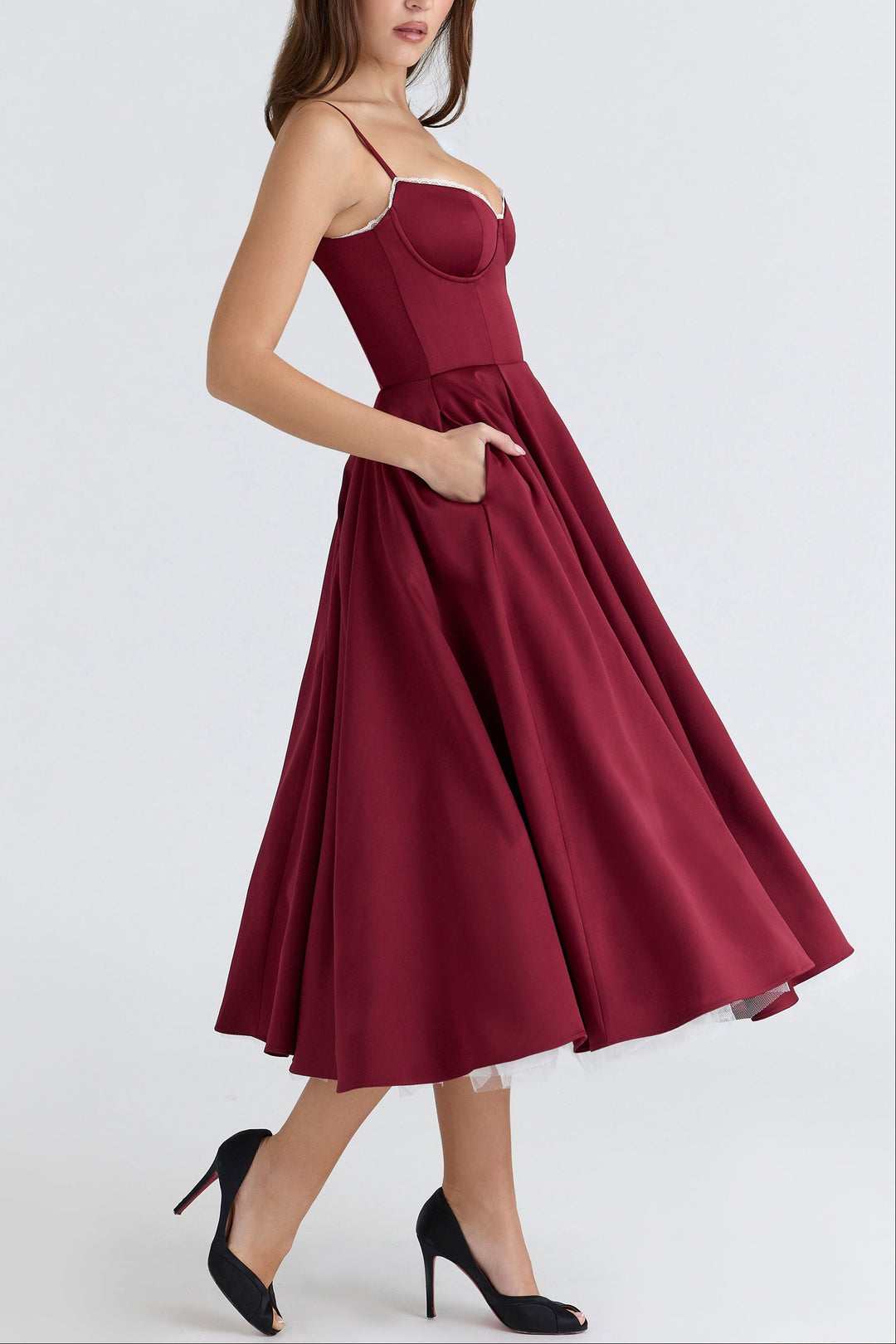 Molly Midi Dress in maroon