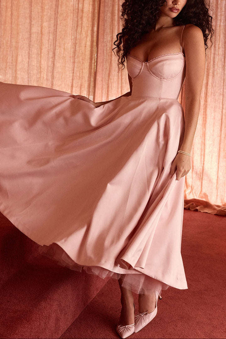 Molly Midi Dress in maroon