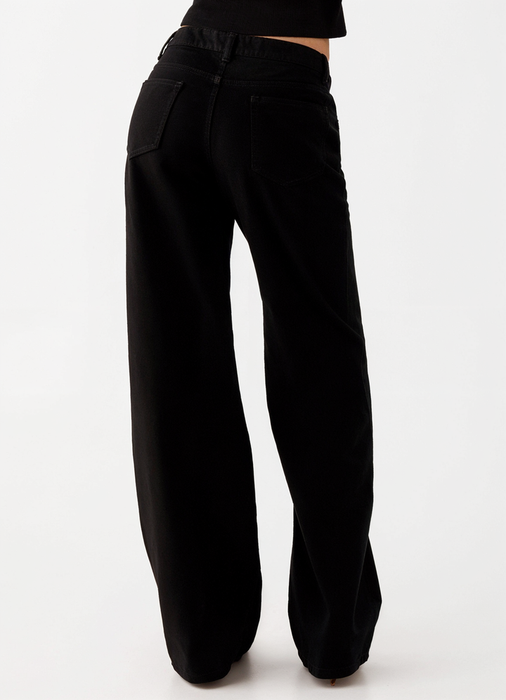 Mariyah mid-rise relaxed jeans washed black