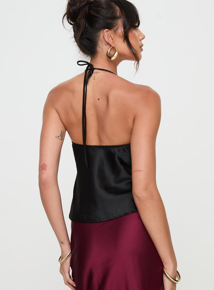 Rebel Heart Top in black