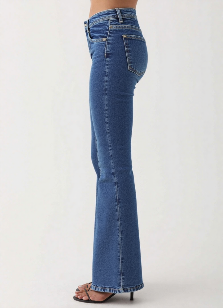 Dakota Bootcut Jeans Mid Rise Pintuck