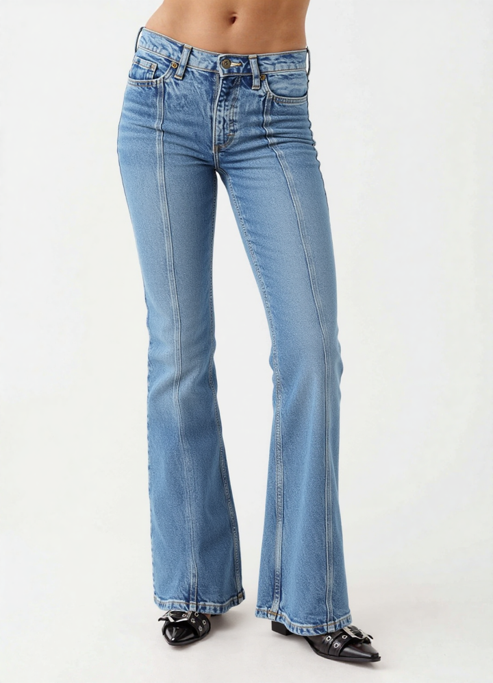 Dakota Bootcut Jeans Mid Rise Pintuck