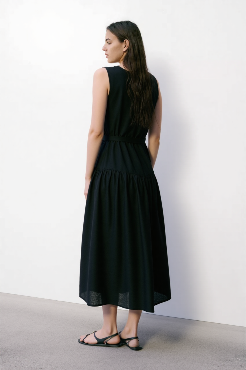 Bera Belt linen midi dress in Black
