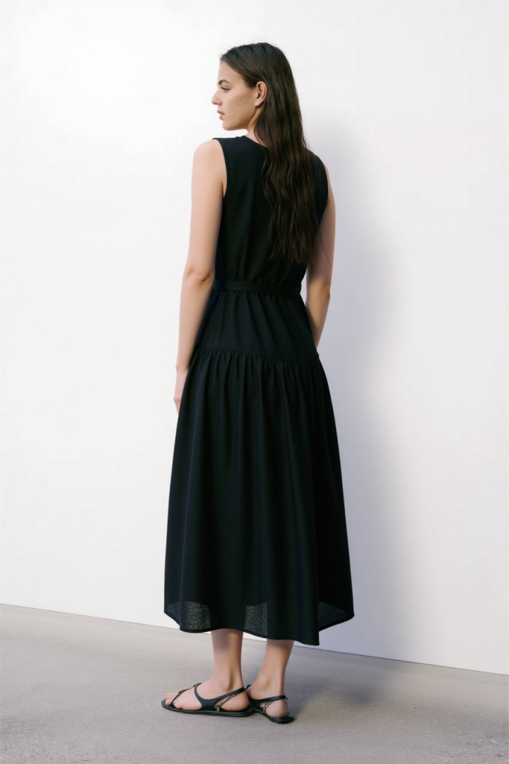 Bera Belt linen midi dress in Black