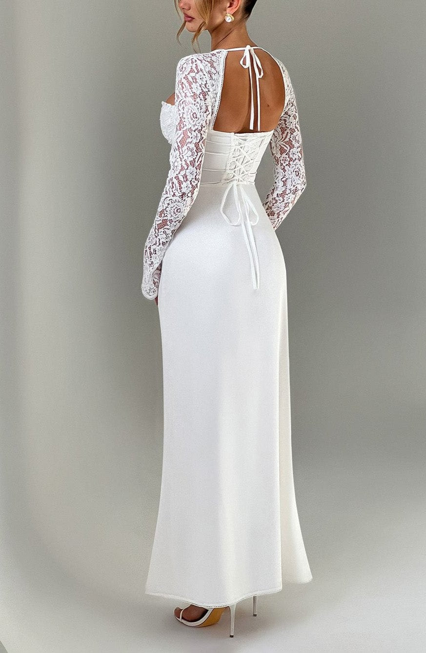 Fahina lace Maxi Dress in Ivory