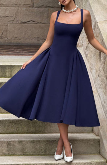 Pavlina Midi Dress in Navy