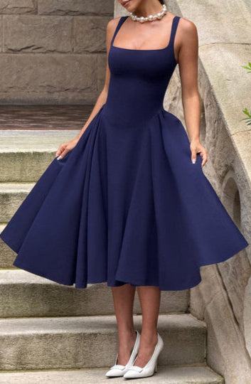 Pavlina Midi Dress in Navy