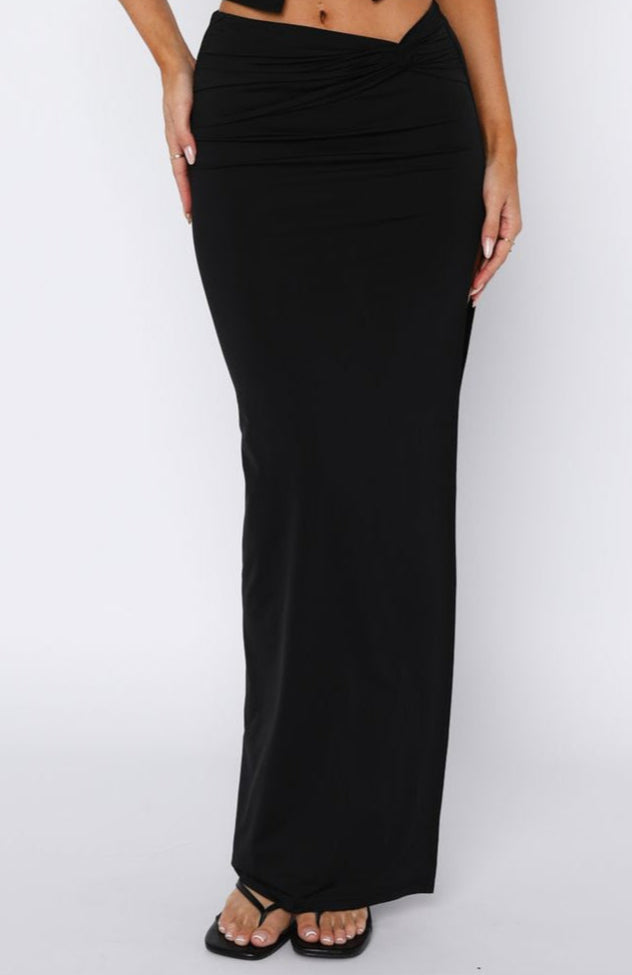 Akilina Maxi Skirt Black