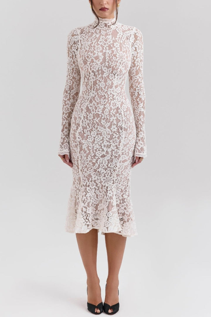 Vera Vintage Ivory Lace Fitted Midi Dress in Ivory