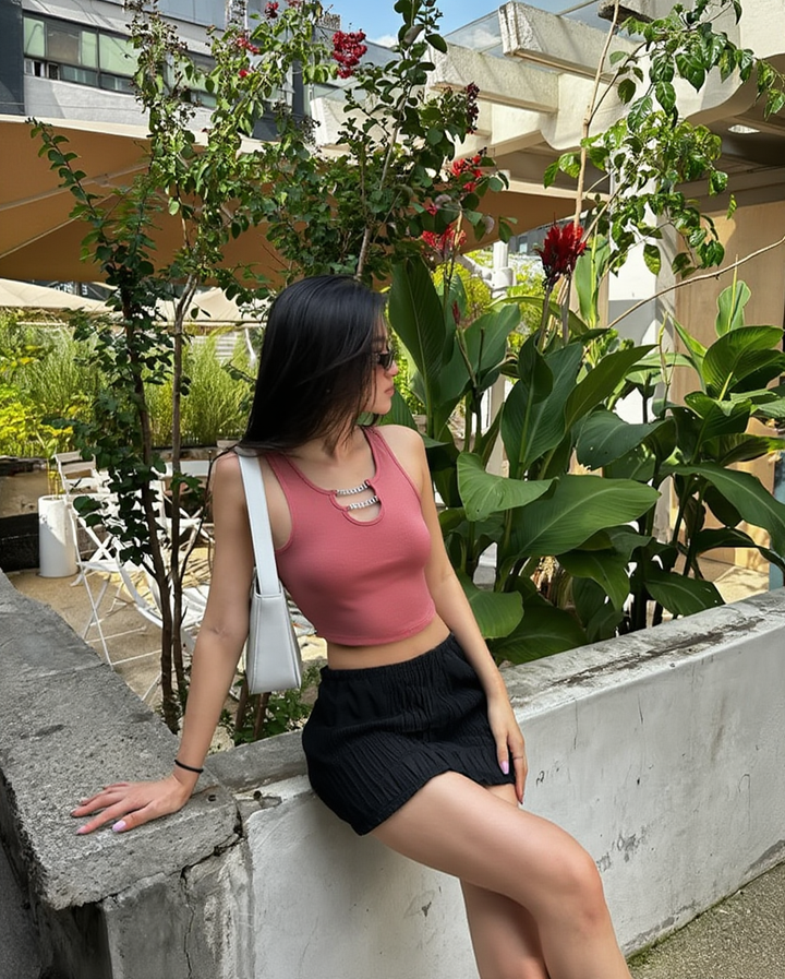 Talk behind my back the beauty crop top